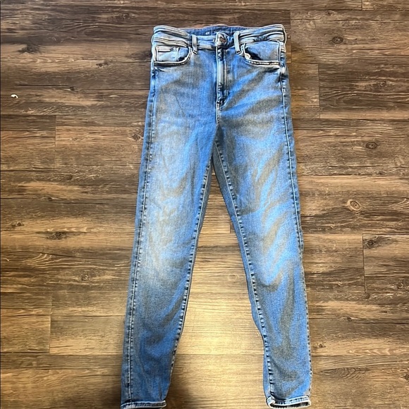 Women's H&M high waisted Blue Jeans - Picture 1 of 5